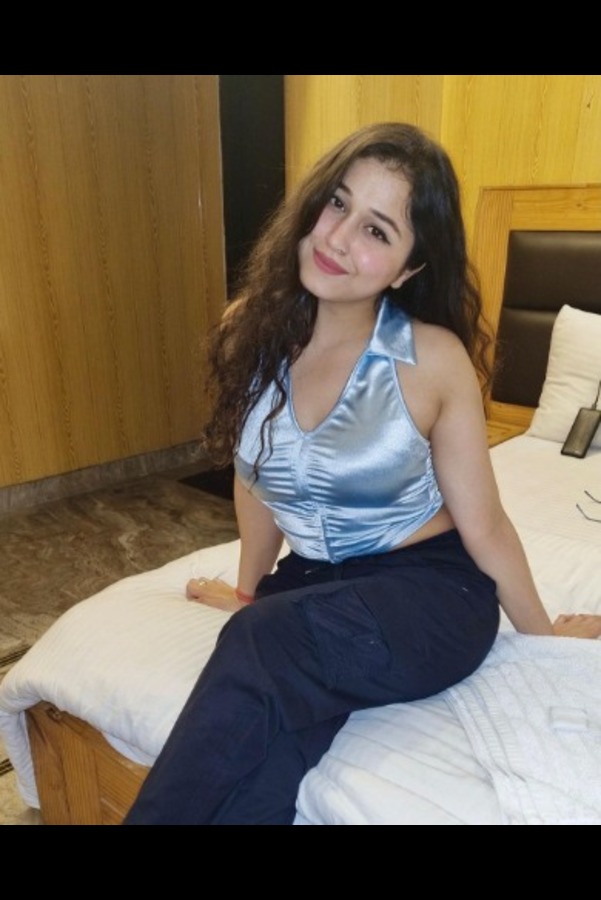 hot  call girls in New Delhi Railway Station