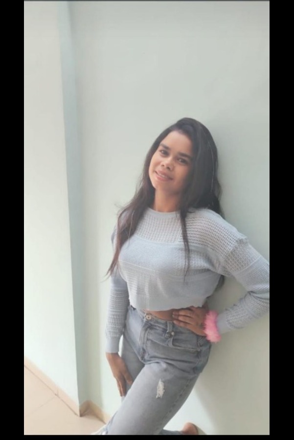 high profile New Delhi Railway Station call girl